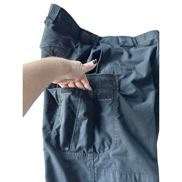 5.11 Tactical Men's Sz 40 x 32 Stryke Pants in Black - Picture 8 of 11